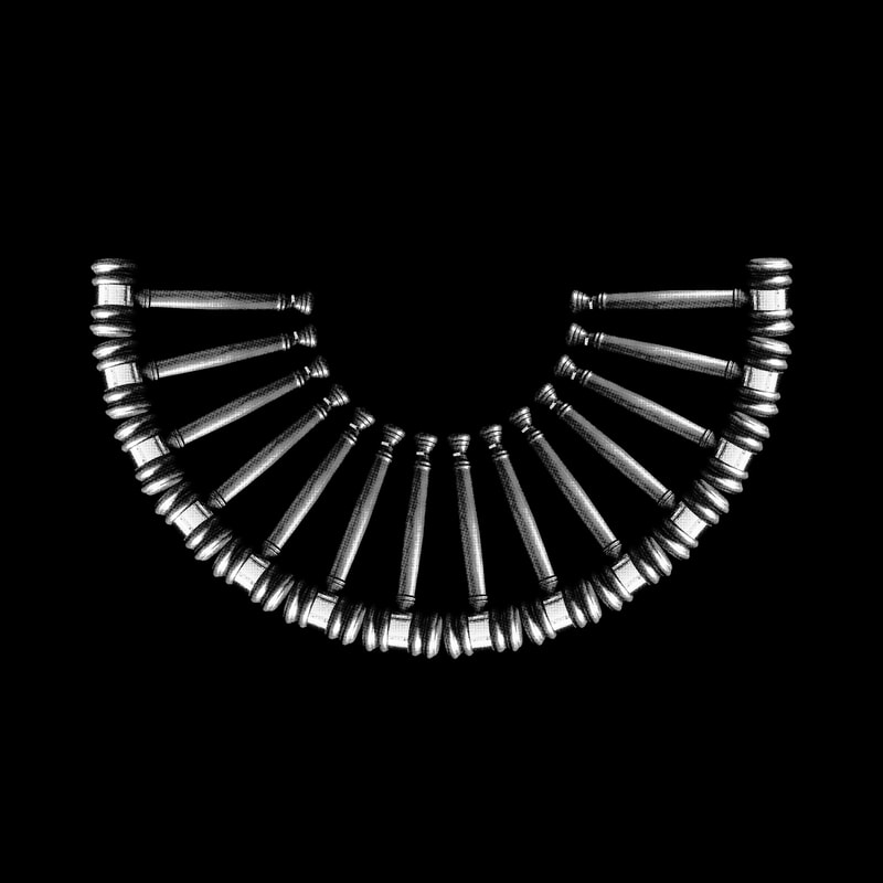 An illustration by Mariaelena Caputi of a collar made of gavels.